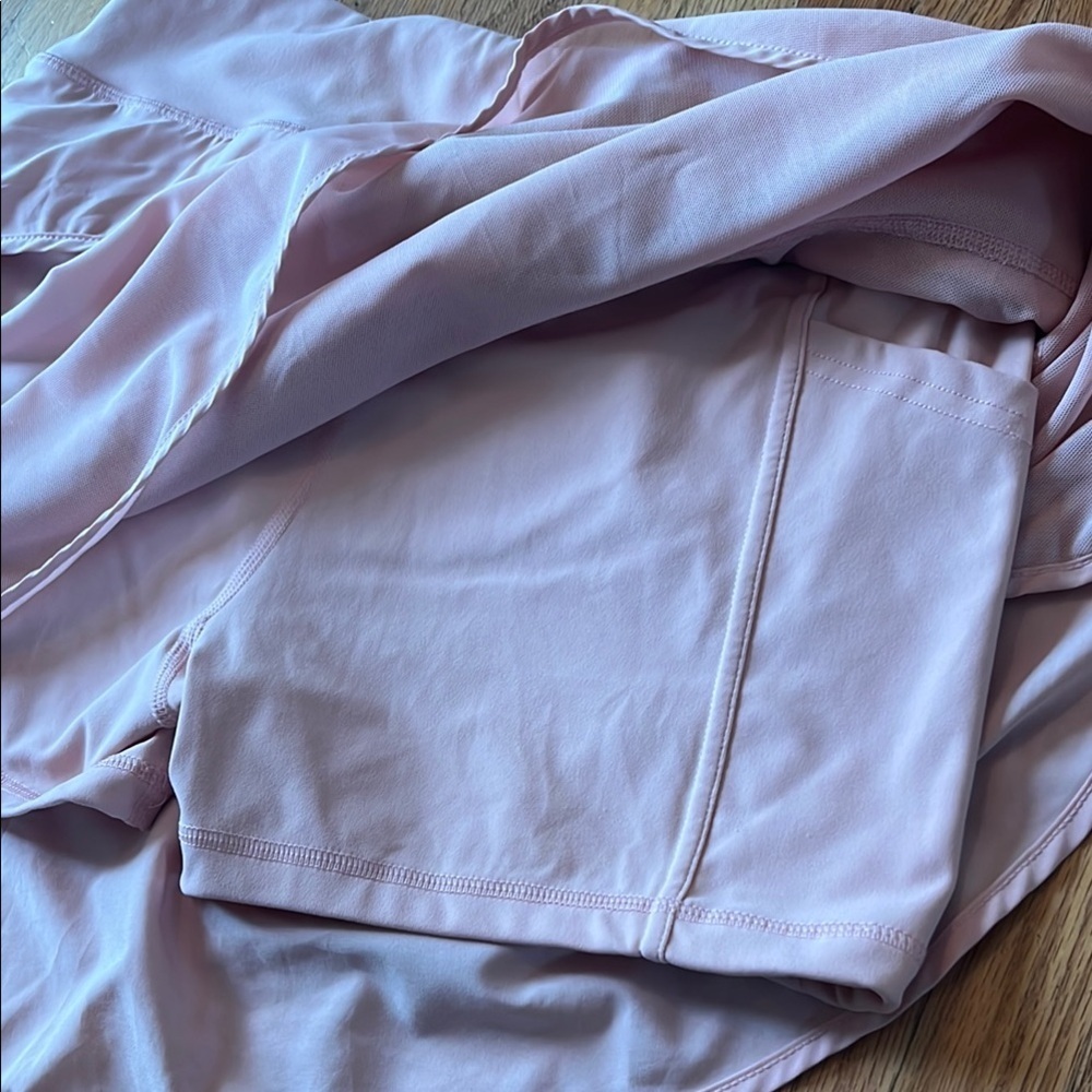 Chic Pink Athletic Skort Size: Small - Picture 5 of 7